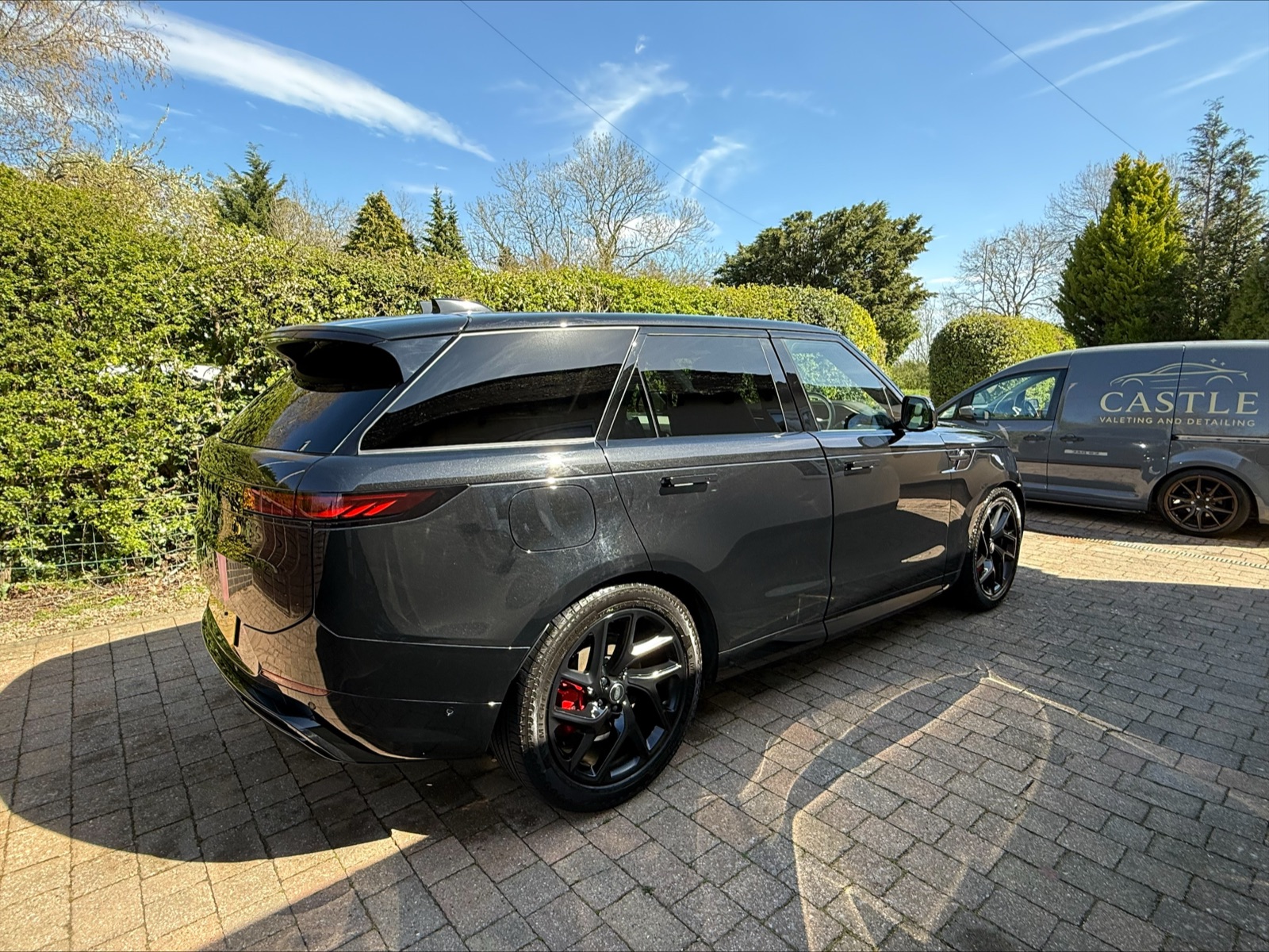 Freshly detailed black Range Rover